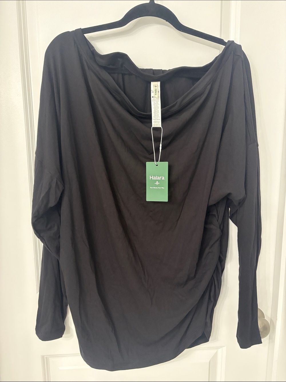 HALARA Black Draped Boatneck Long Sleeve Top